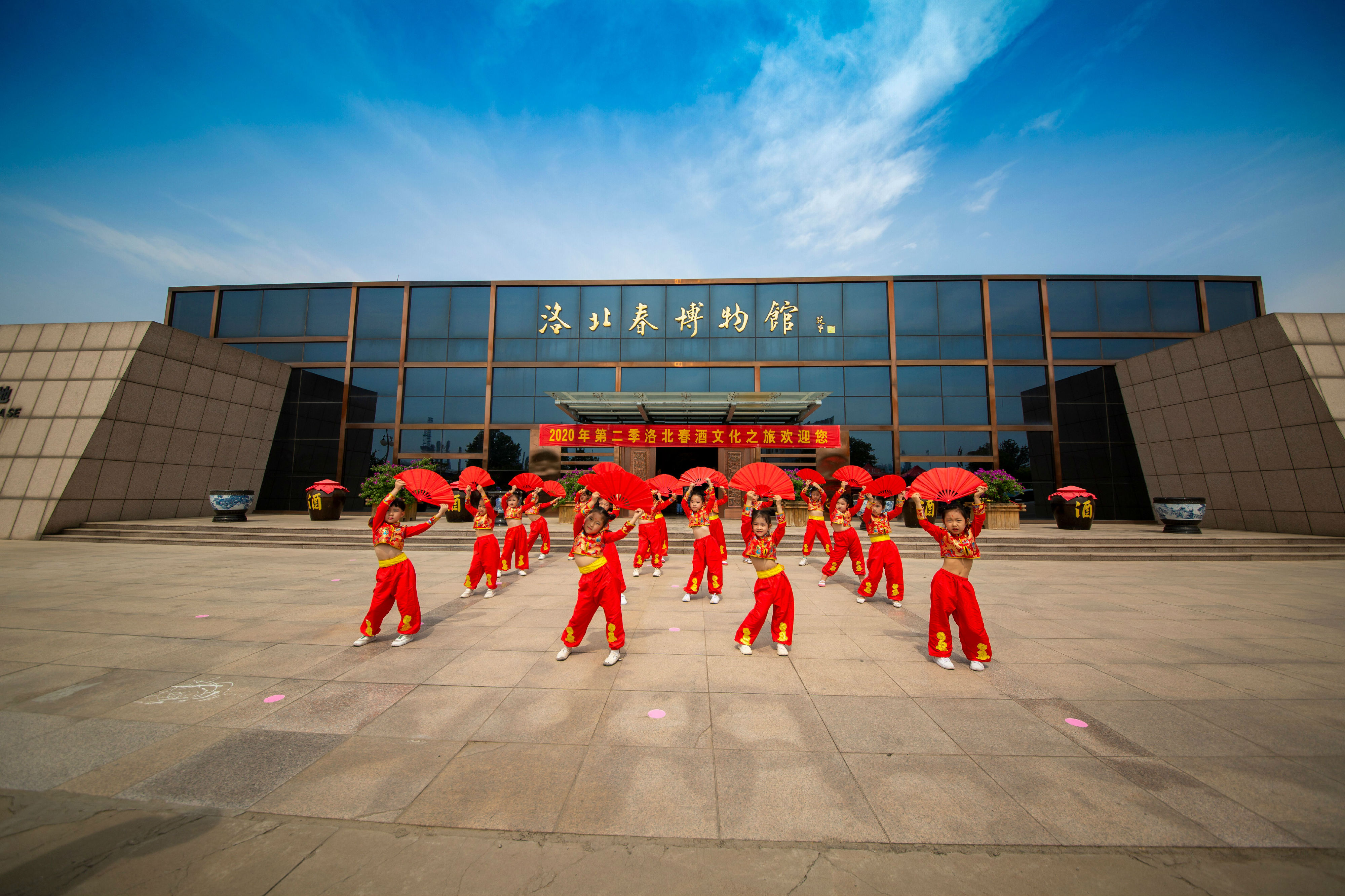 博物馆幼孩.jpg